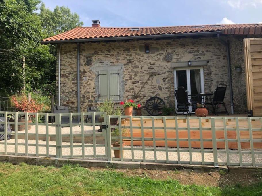 Villa "L'Annexe" Dournazac Exterior foto